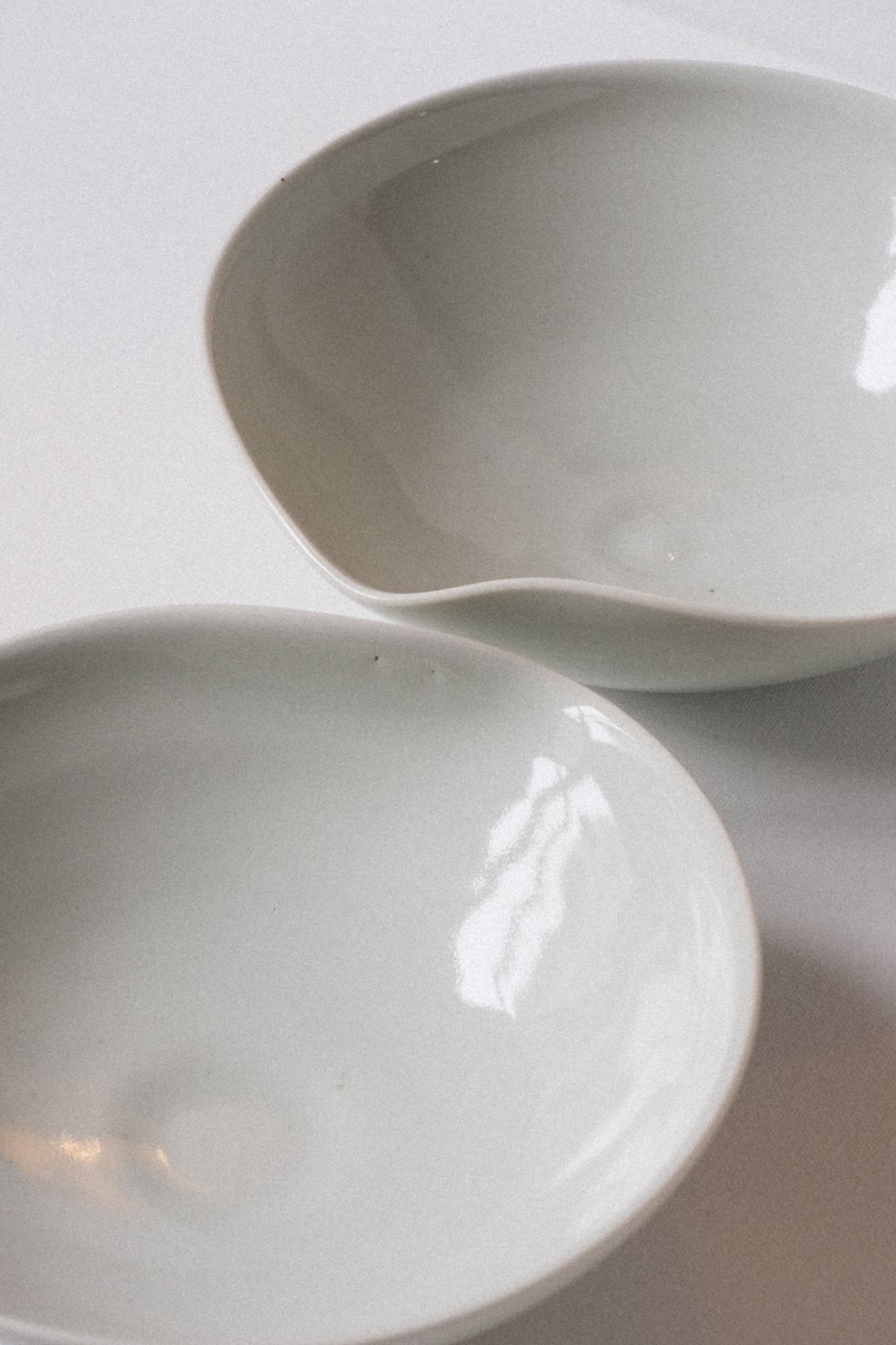 Porcelain bowls